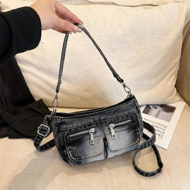 Tas Selempang Wanita Bahan PU Sintetis Tekstur Halus Grosir