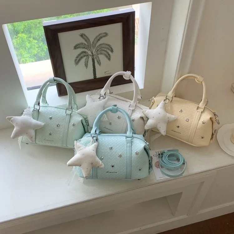 Tas Selempang Wanita Bahan PU Sintetis Tekstur Halus Grosir