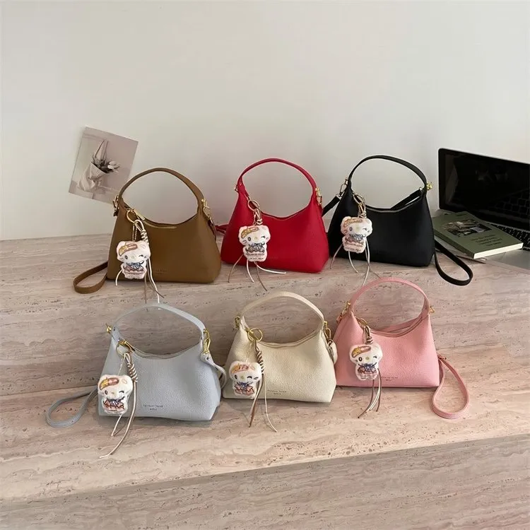 Tas Selempang Wanita Bahan PU Sintetis Tekstur Halus Grosir