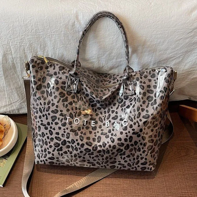 Tas Selempang Wanita Bahan PU Sintetis Tekstur Halus Grosir