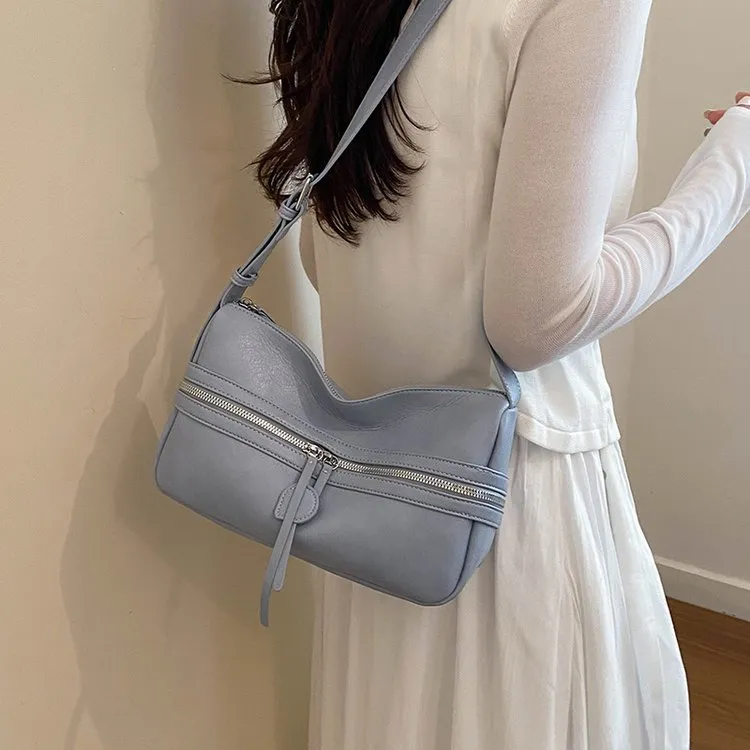 Tas Selempang Wanita Bahan PU Sintetis Tekstur Halus Grosir