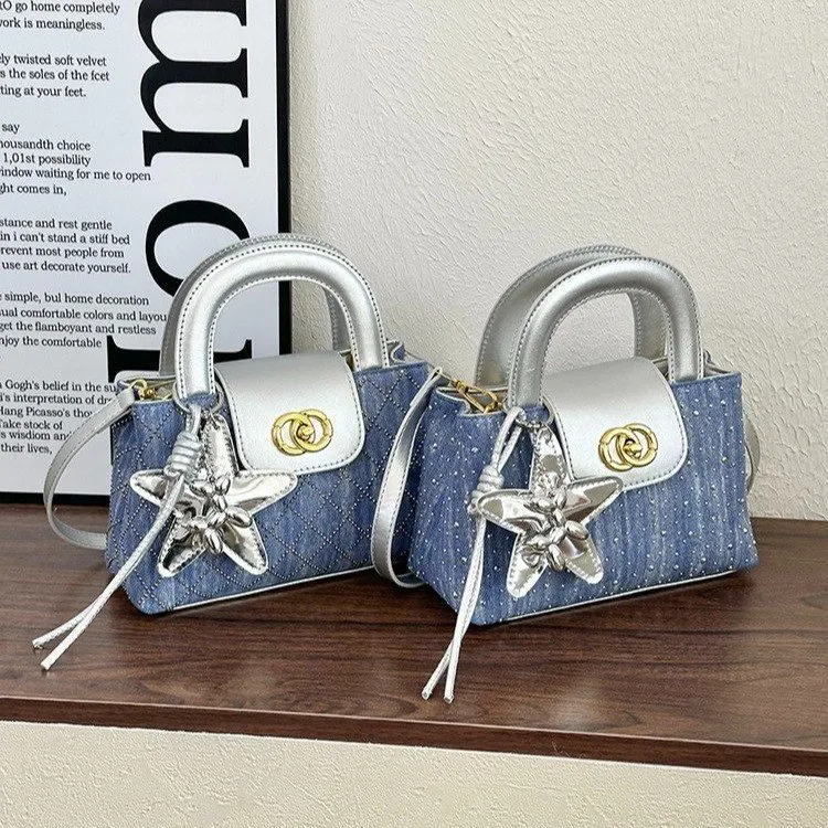 Tas Selempang Wanita Bahan PU Sintetis Tekstur Halus Grosir
