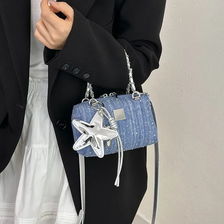 Tas Selempang Wanita Bahan PU Sintetis Tekstur Halus Grosir