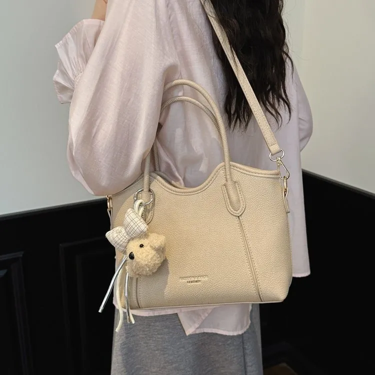 Tas Selempang Wanita Bahan PU Sintetis Tekstur Halus Grosir