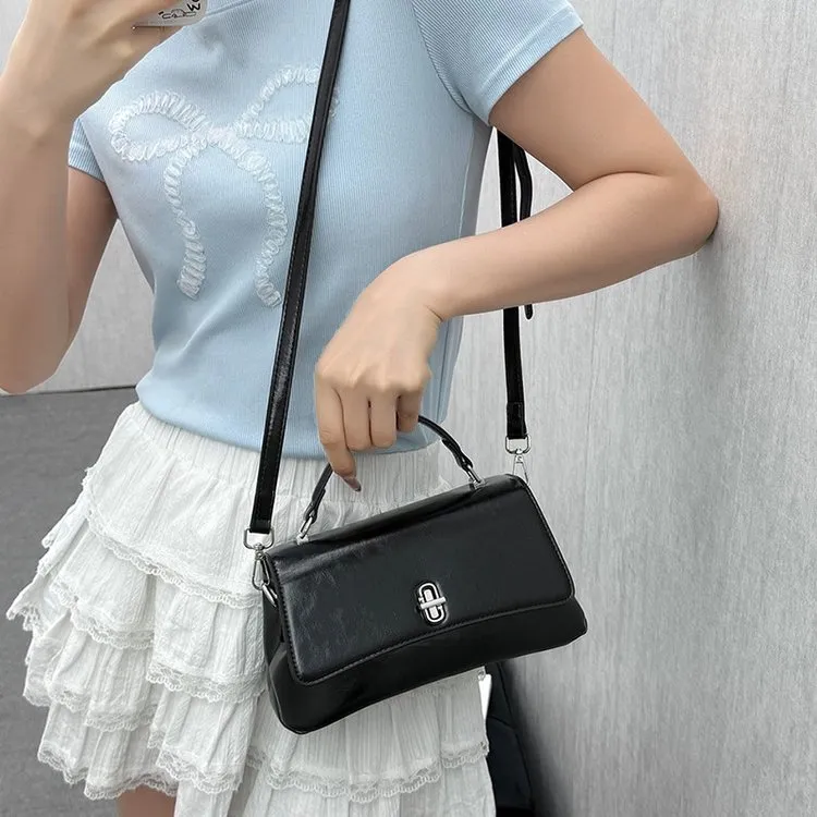 Tas Selempang Wanita Bahan PU Sintetis Tekstur Halus Grosir