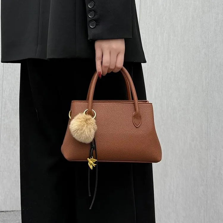 Tas Selempang Wanita Bahan PU Sintetis Tekstur Halus Grosir