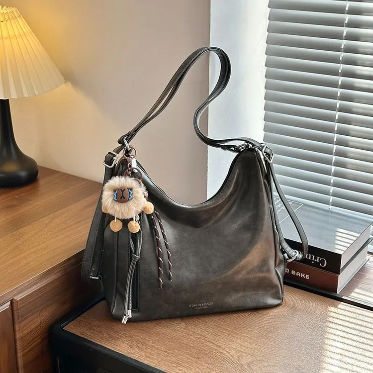 Tas Selempang Wanita Bahan PU Sintetis Tekstur Halus Grosir